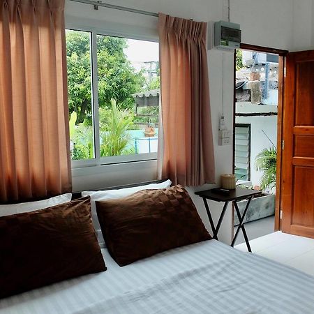 D Heart Homestay Бангкок Экстерьер фото