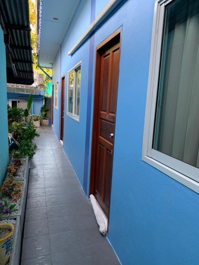 D Heart Homestay Бангкок Экстерьер фото
