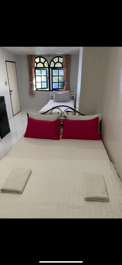 D Heart Homestay Бангкок Экстерьер фото